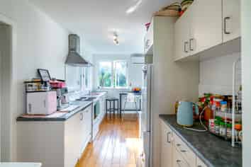 17 Hutchinson Ave, New Lynn