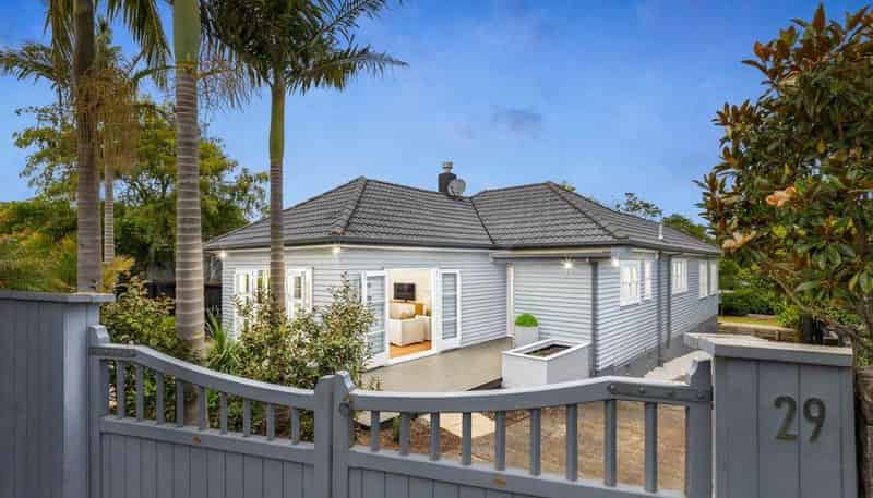 29 Harapaki Road, Meadowbank