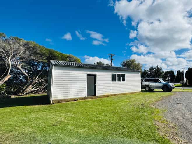 61 State Highway 1, Awanui