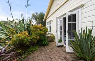 8 Northland Road, Northland