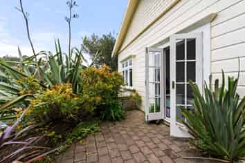 8 Northland Road, Northland