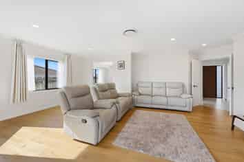 55 Somerville Road, Somerville