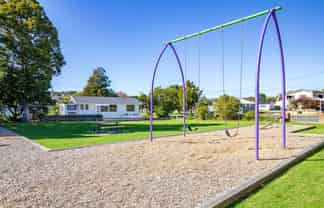 42B Wallis Street, Raglan
