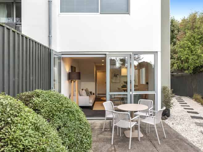 9/86 Brockworth Place, Riccarton
