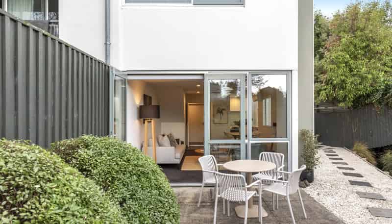 9/86 Brockworth Place, Riccarton