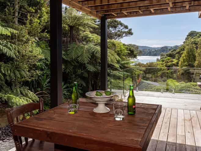 16 Major Bridge Drive, Russell