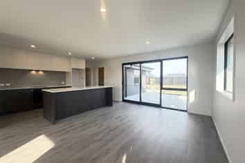 31 Greenslade Drive, Lincoln