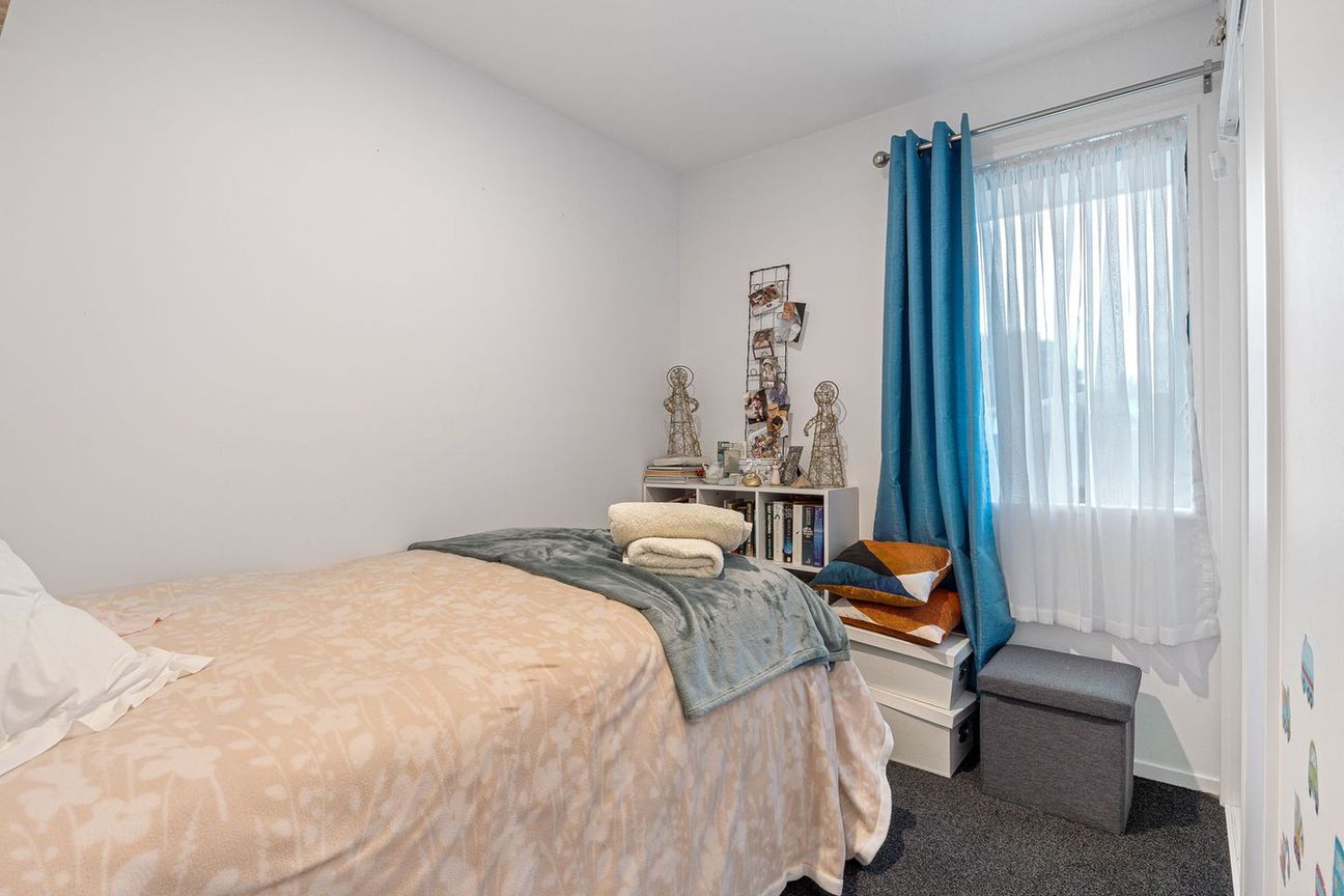 Easy Living In Hillmorton - Meer