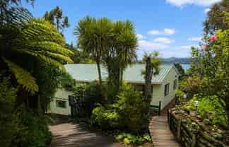 58 Centennial Drive, Whitianga