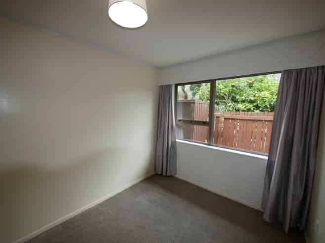 2/423 Great South Road, Opaheke