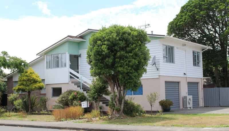 2 Guildford Street, Levin