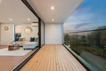 4202D Great North Road, Glendene