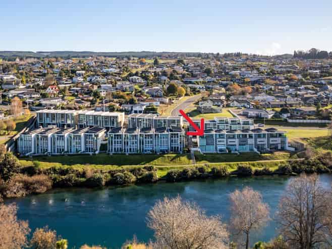6/14  Norman Smith Street, Nukuhau
