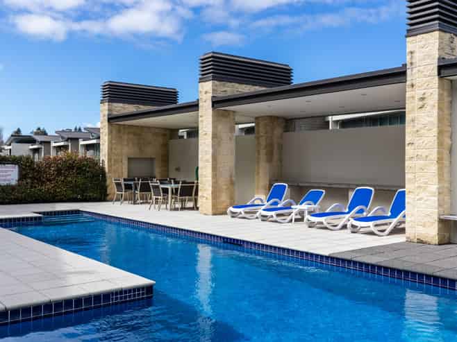 6/14  Norman Smith Street, Nukuhau