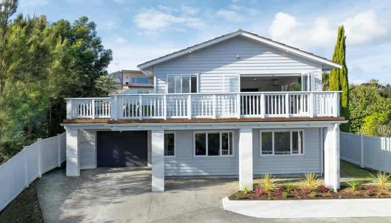 106 Captain Scott Road, Glen Eden
