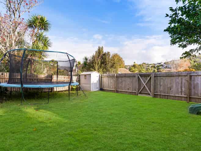2/63 John Downs Drive, Browns Bay