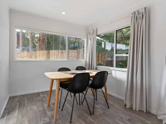2/63 John Downs Drive, Browns Bay