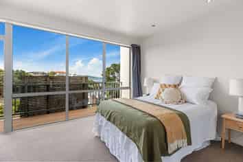 1/142 Onslow Road, Khandallah