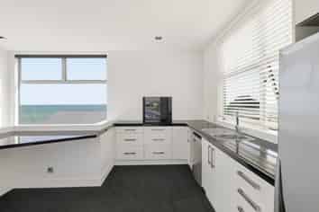 31a Karewa Parade, Papamoa