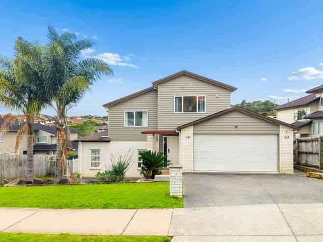 12 Mural Place, Greenhithe