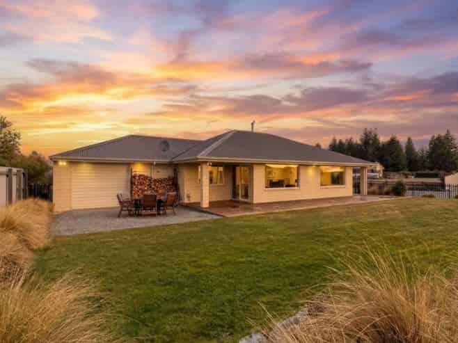 37 Rhoboro Road, TWIZEL