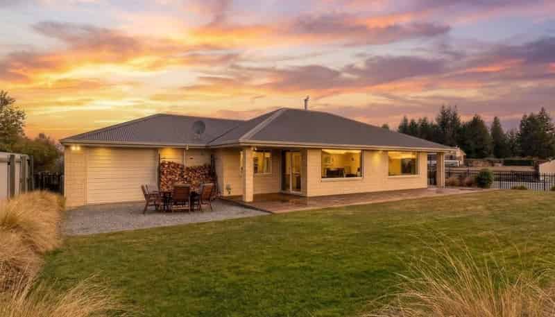 37 Rhoboro Road, TWIZEL