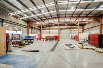 High Exposure 10,000m² Whakatu Site
