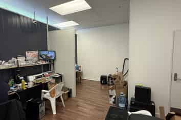 Prime Howick retail for lease