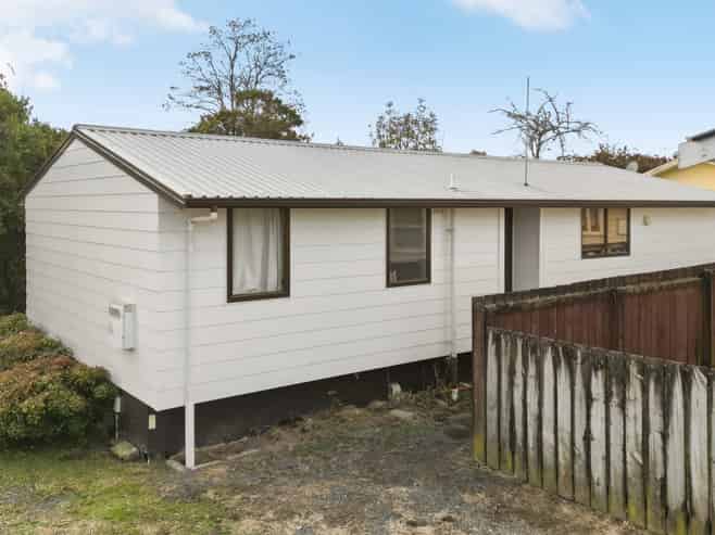 61A Carrington Avenue, Silverdale