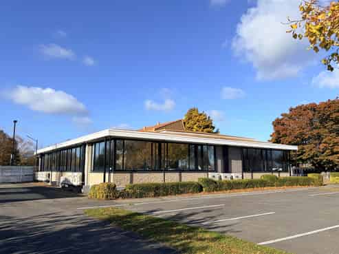 Freestanding Addington Office with Ample Parking