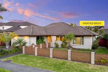 152 Cyril French Drive, Flat Bush