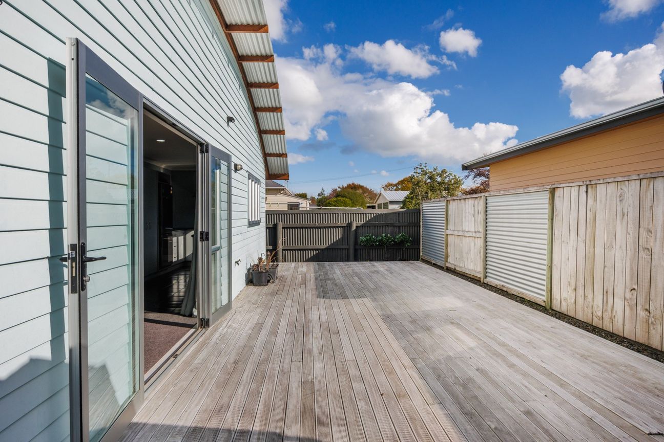Sunny, low-maintenance home - Aanzicht 4