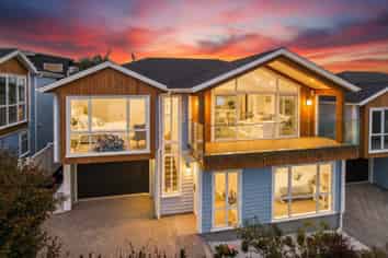 7B Garadice Road, Rothesay Bay