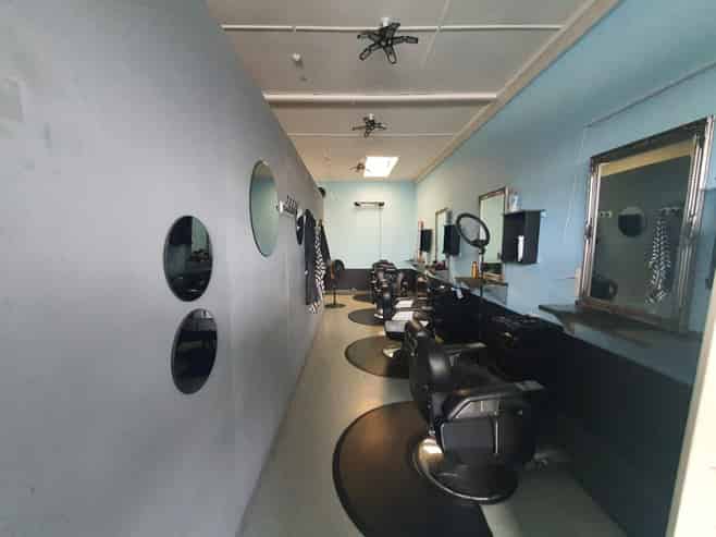 Profile position for barber or salon operators