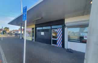 Profile position for barber or salon operators
