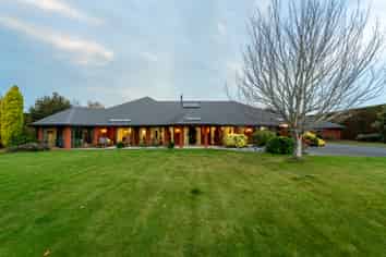16 Knights Road, West Melton