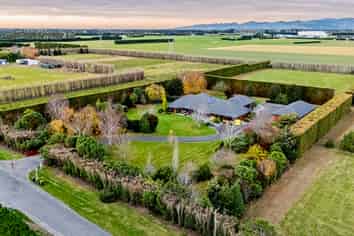 16 Knights Road, West Melton