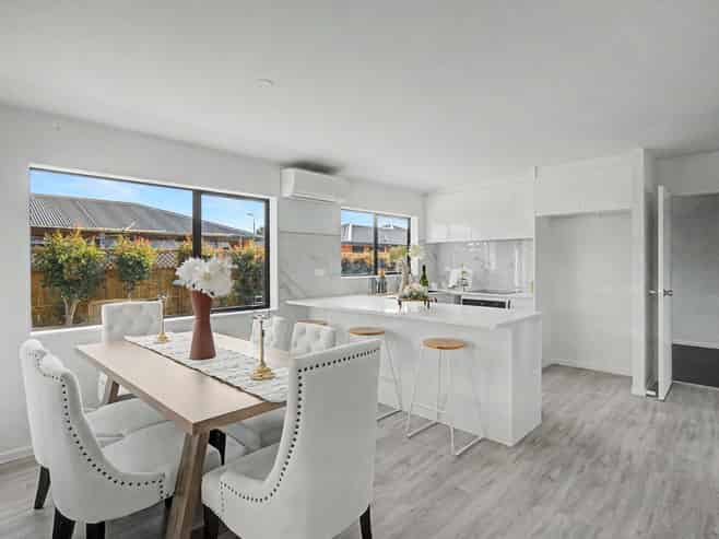 27 Robertson Road, Favona