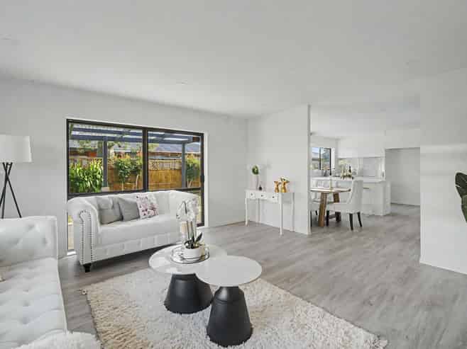 27 Robertson Road, Favona