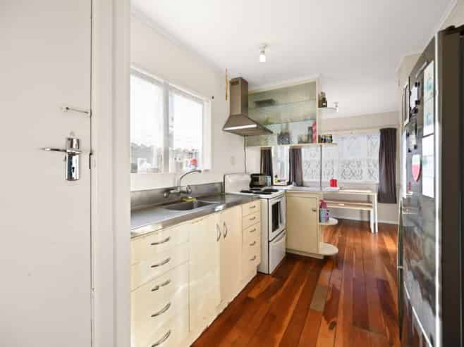 61 Carrington Avenue, Silverdale