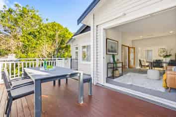 23 Rothsay Road, Ngaio