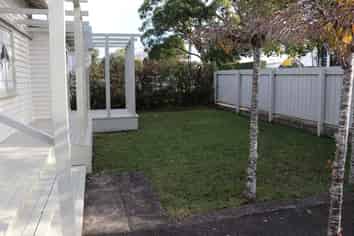266 Meola Road, Point Chevalier