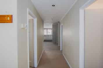 266 Meola Road, Point Chevalier