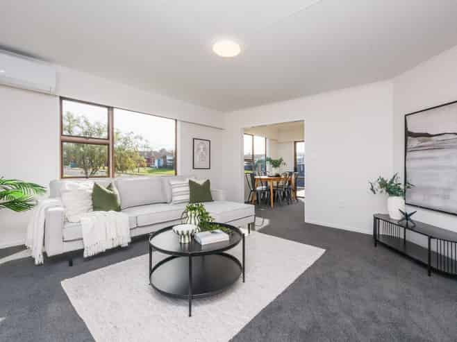 11 Fiona Crescent, Feilding