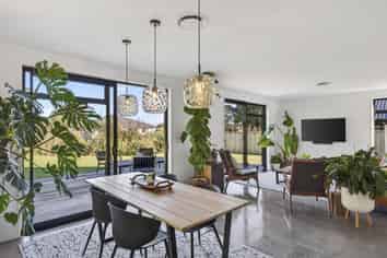 4 Fox Street, Okato