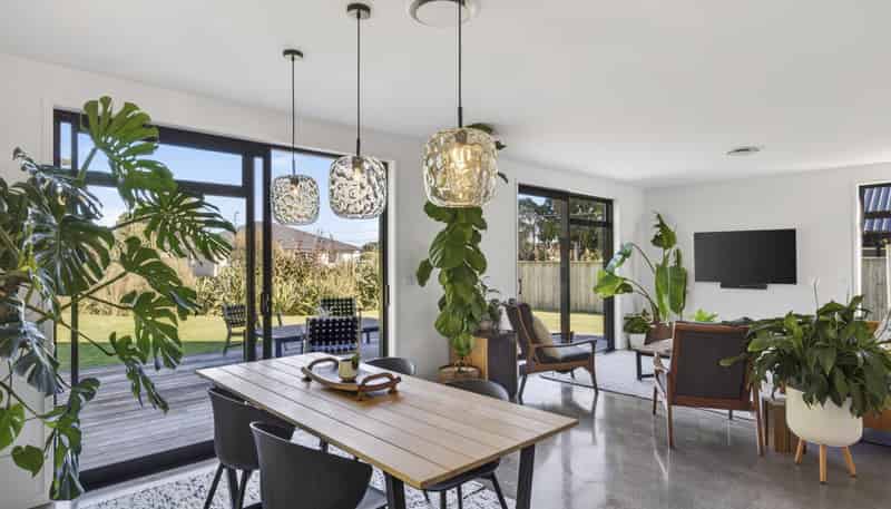 4 Fox Street, Okato