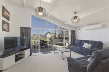 4A Blake Street, Waitara