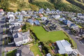 12 Neston Grove, Churton Park