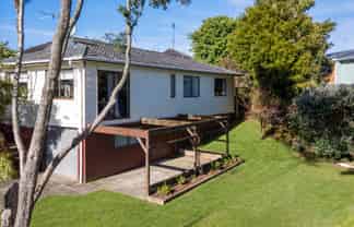 32A Hillside Road, Papatoetoe