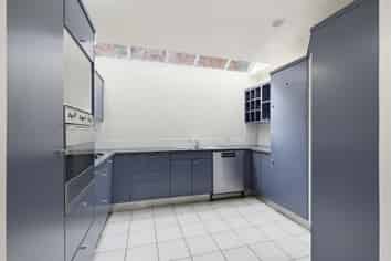 14/28 Hobson Street, Thorndon